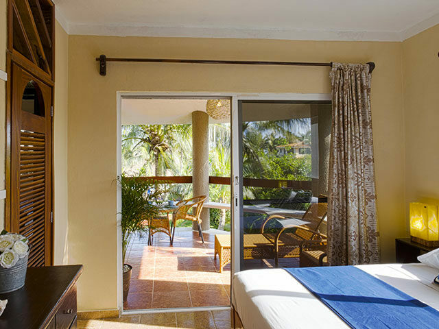 Coco's Villa pool deck