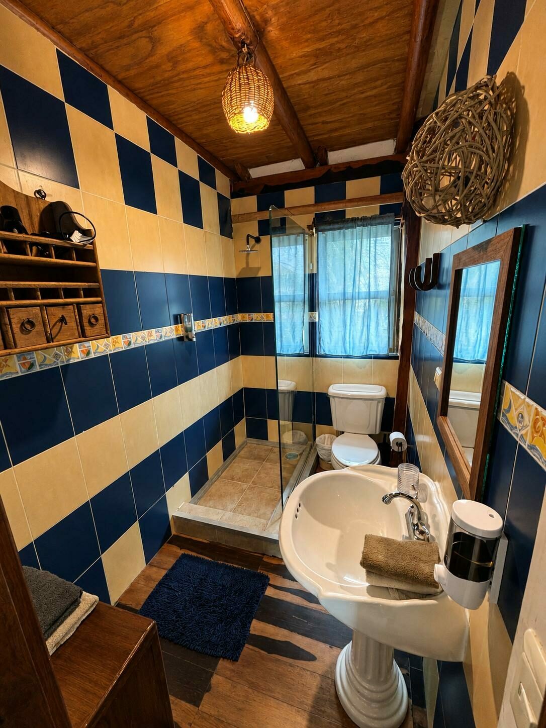 The Penthouse bathroom