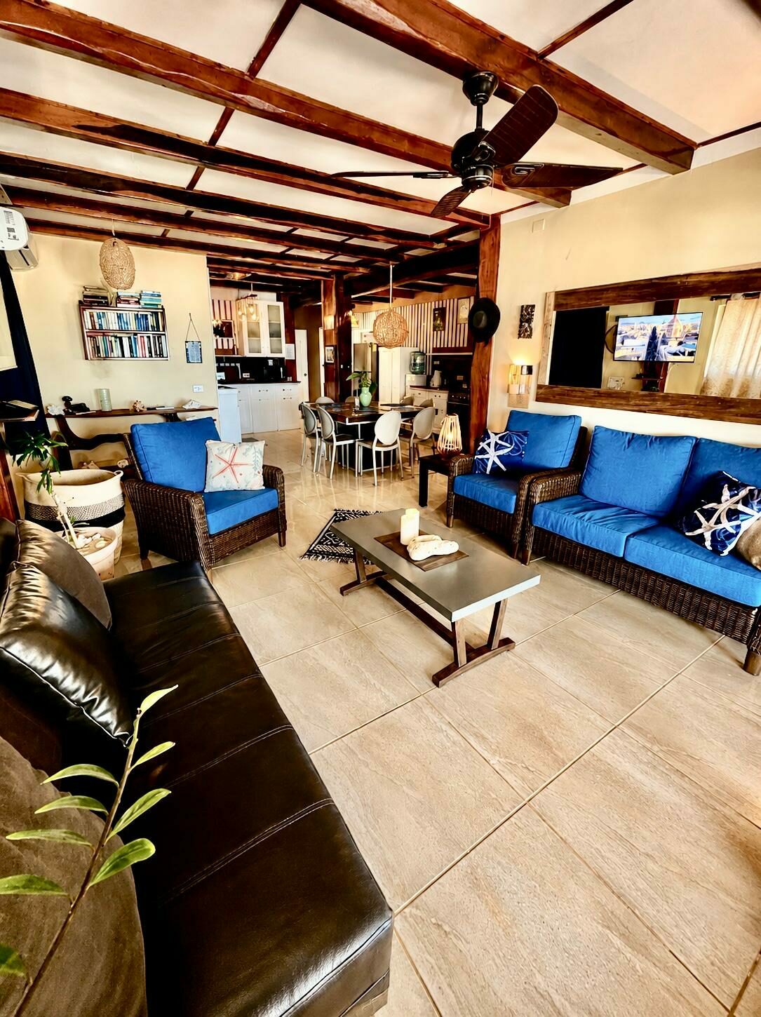 The Sun Suite living area